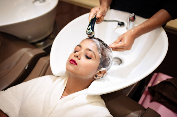 How At-Home Salon Services are Revolutionizing the Beauty Industry!